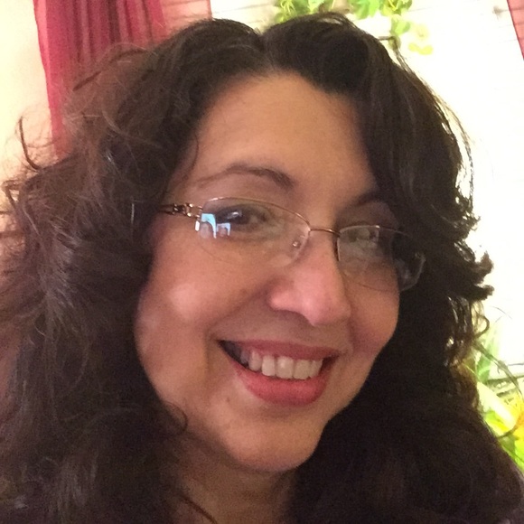 Meet your Posher, Rita - Picture 1 of 1